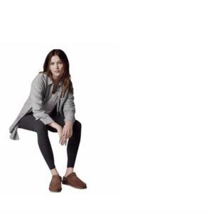 NIB UGGS AUSTRALIA UGG CLASSIC SLIPPER WATER RESISTANT CHESTNUT 9